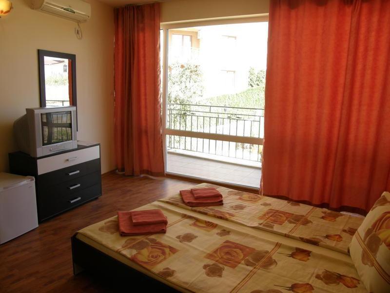 סינמורץ Family Hotel Dayana Beach מראה חיצוני תמונה