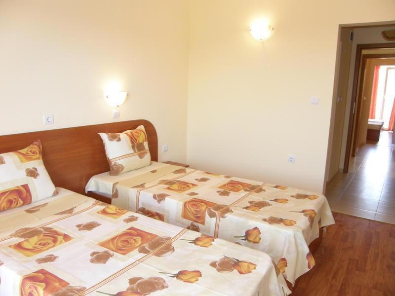 סינמורץ Family Hotel Dayana Beach מראה חיצוני תמונה