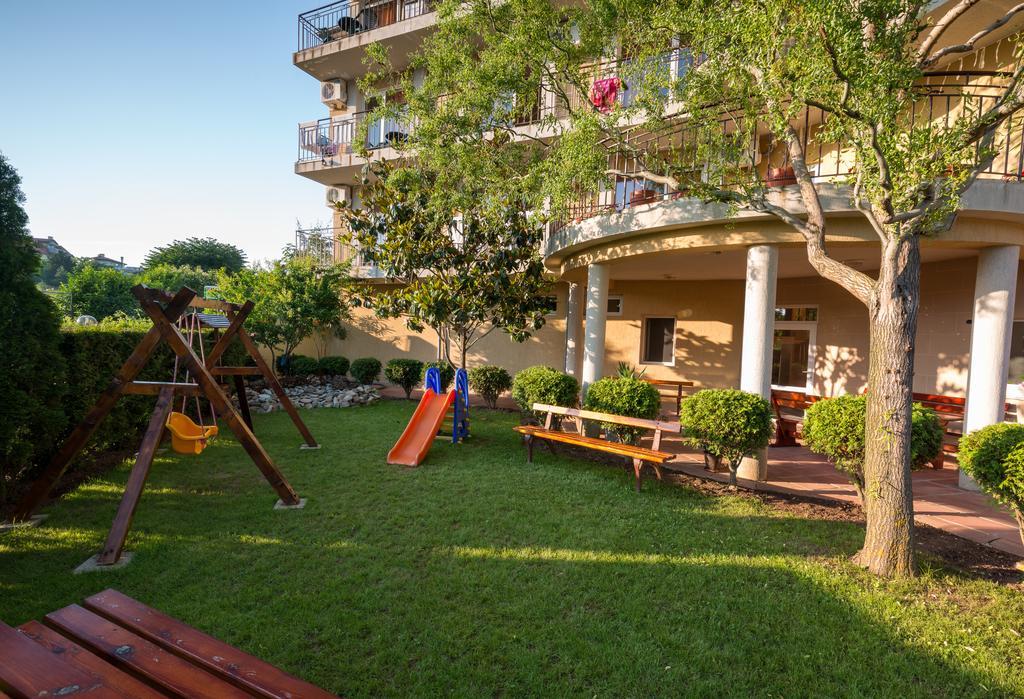 סינמורץ Family Hotel Dayana Beach מראה חיצוני תמונה