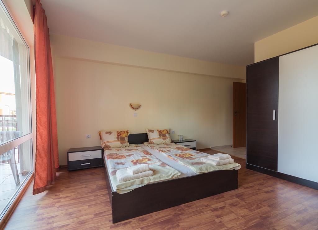 סינמורץ Family Hotel Dayana Beach מראה חיצוני תמונה