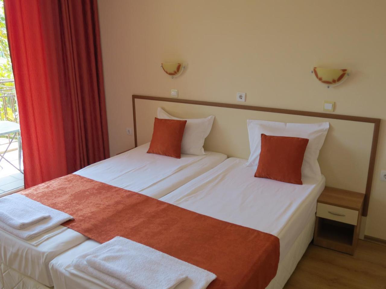 סינמורץ Family Hotel Dayana Beach מראה חיצוני תמונה