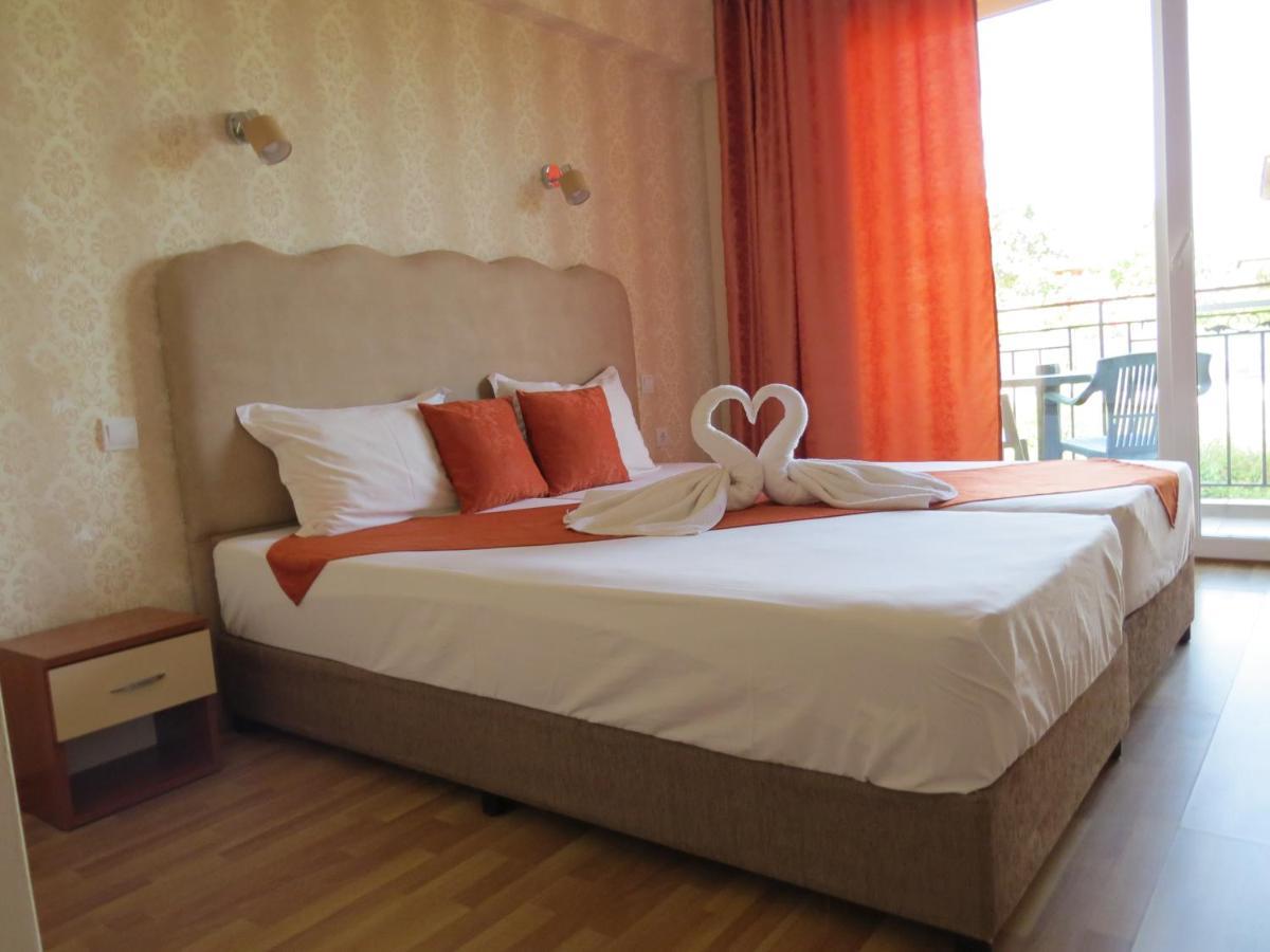 סינמורץ Family Hotel Dayana Beach מראה חיצוני תמונה